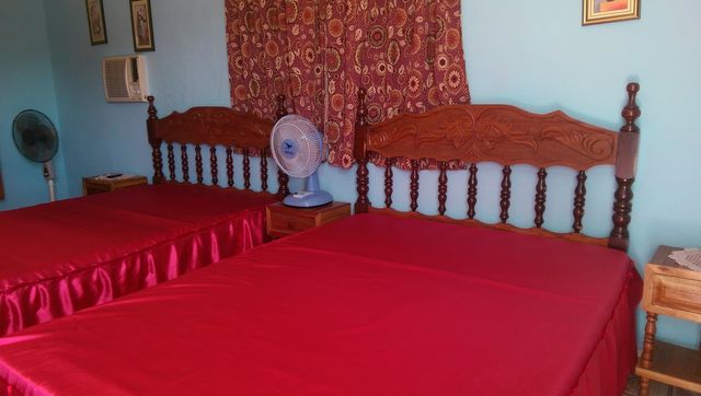 Hostal Vista Park, Santa Clara Cuba, Bed and Breakfast, Hostel and Accommodation